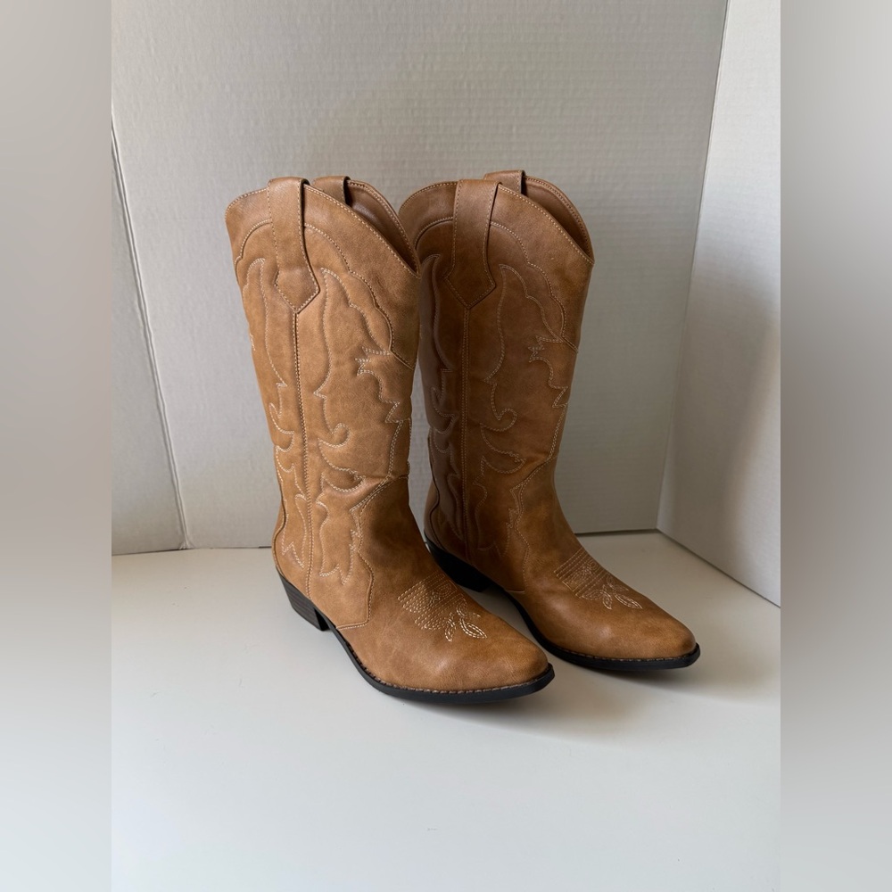 SheSole Women's Western Cowgirl Cowboy Boots Tan Size 8.5 New in Box